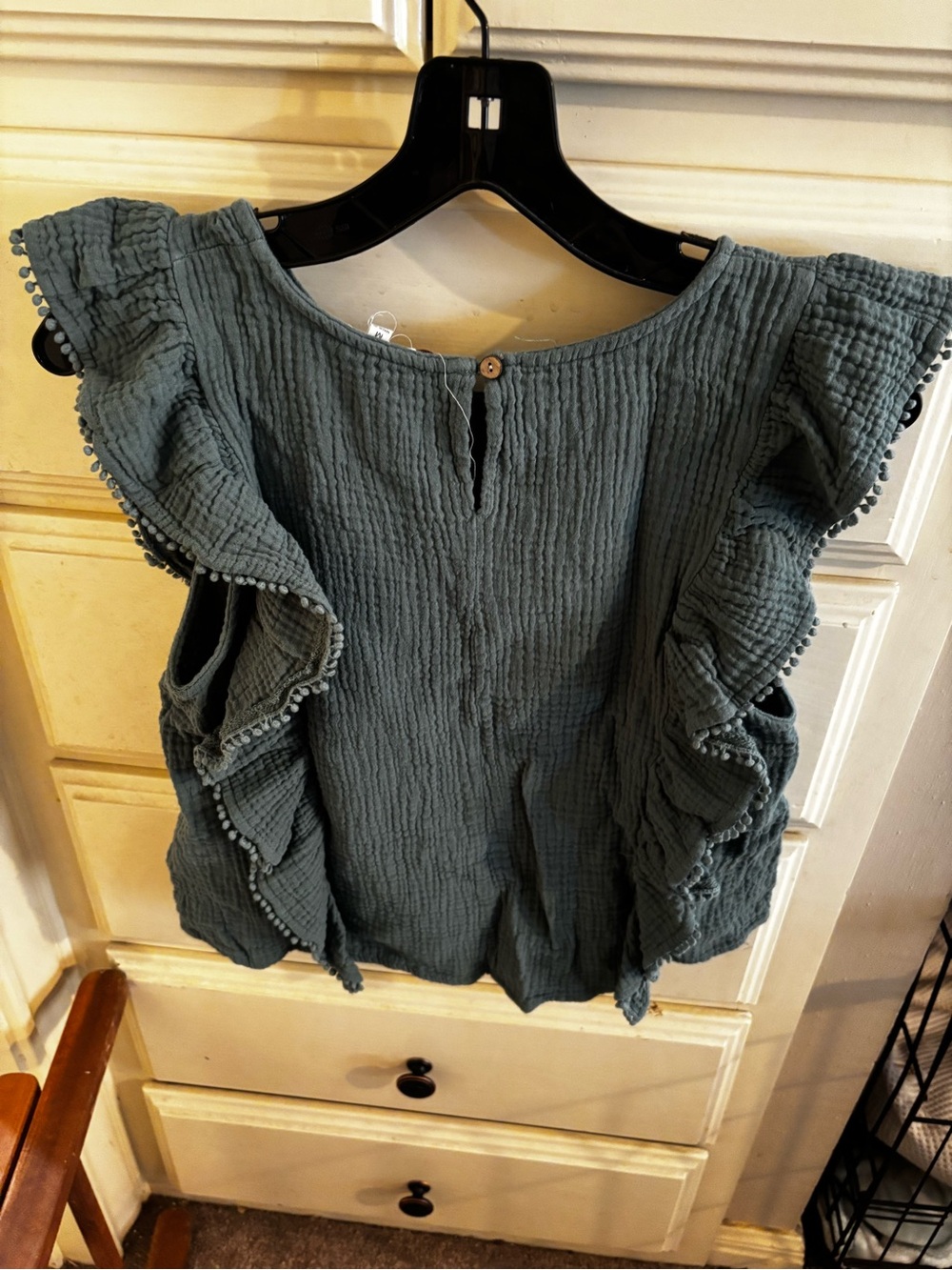 easel Ruffled Crinkle Gauze Blouse in Teal Green - Picture 5 of 6